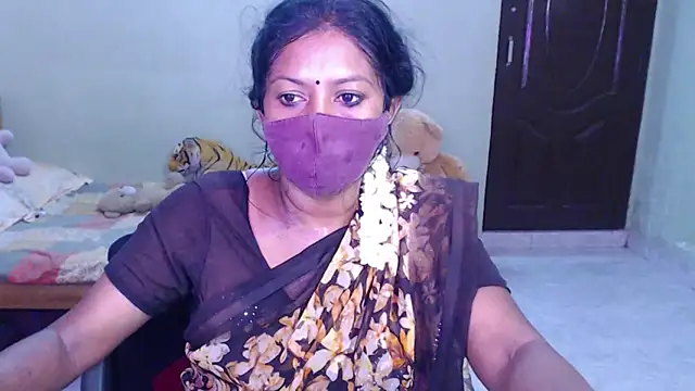 Snapshot of Novapol chatting on 07/16/26, 06:14 Novapol online show from 07/16/26, 06:14