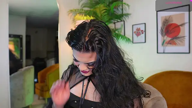 Snapshot of artechloe chatting on 03/11/25, 06:30 artechloe online show from 03/11/25, 06:30