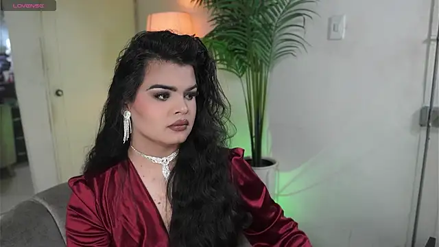 Snapshot of artechloe chatting on 10/11/25, 11:25 artechloe online show from 10/11/25, 11:25