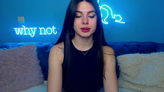 ViollinaLove online show from 02/16/25, 01:38