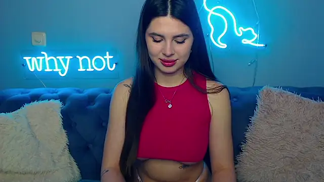 Snapshot of ViollinaLove chatting on 02/06/26, 06:18 ViollinaLove online show from 02/06/26, 06:18