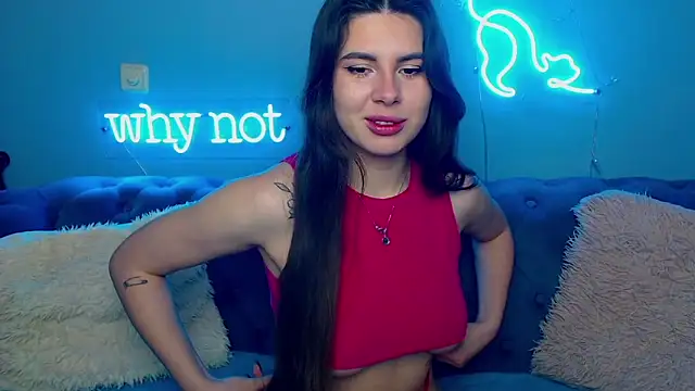 Snapshot of ViollinaLove chatting on 02/15/26, 05:37 ViollinaLove online show from 02/15/26, 05:37