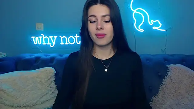 Snapshot of ViollinaLove chatting on 02/21/26, 05:41 ViollinaLove online show from 02/21/26, 05:41