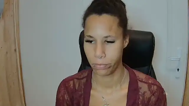 AaliyahHarris online show from 10/11/25, 08:29