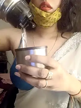 Lavanya Shah online show from 01/08/25, 02:35