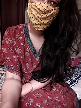 Snapshot of Lavanya_Shah chatting on 04/23/26, 03:03 Lavanya Shah online show from 04/23/26, 03:03