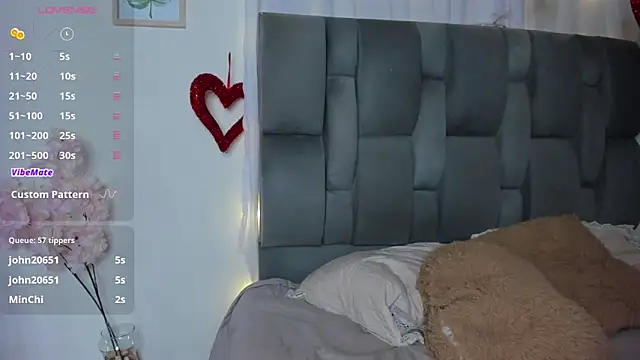 Nathalia Rodriguez online show from 02/26/25, 09:58