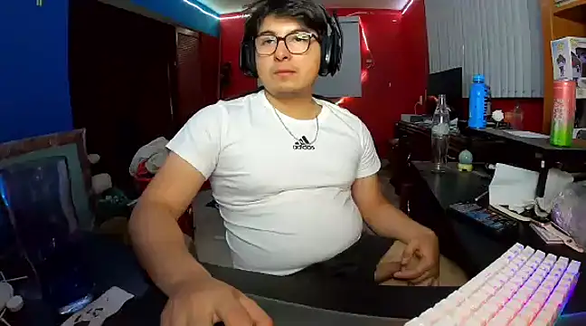 Snapshot of Nathanroberts111 chatting on 03/09/25, 03:01 Nathanroberts111 online show from 03/09/25, 03:01