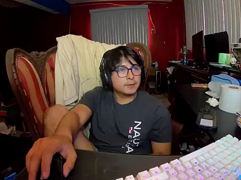 Nathanroberts111 online show from 04/16/26, 11:29