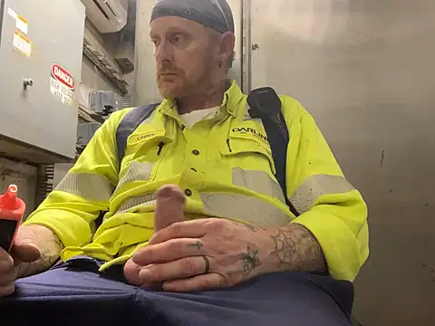 CLoSpunkmeyer69 online show from 09/18/25, 06:59