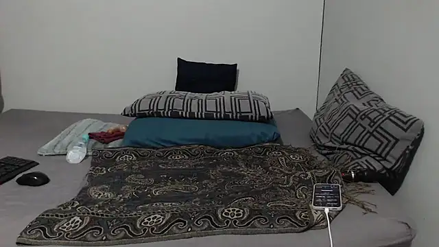 ANGELINE600 online show from 10/28/25, 09:28