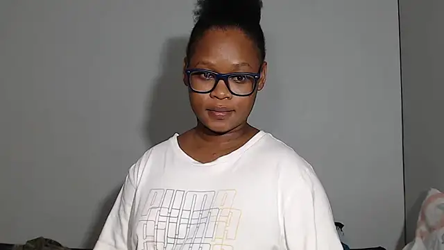 Snapshot of ANGELINE600 chatting on 03/15/26, 05:08 ANGELINE600 online show from 03/15/26, 05:08