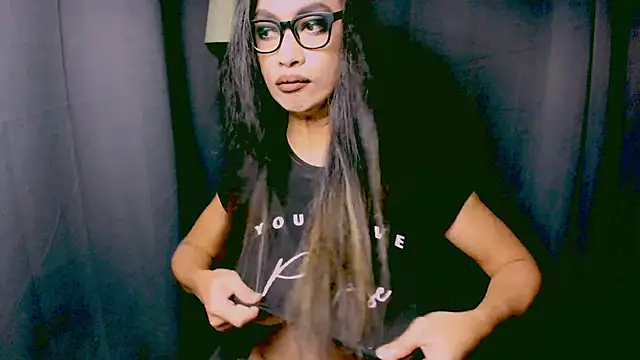 XXsexylongcockXX online show from 12/10/24, 07:43