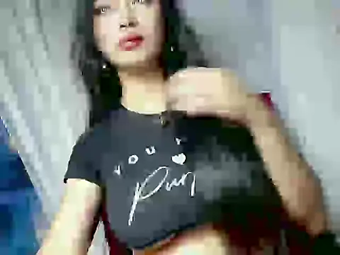 Snapshot of XXsexylongcockXX chatting on 11/09/25, 10:41 XXsexylongcockXX online show from 11/09/25, 10:41