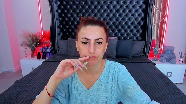 Rebecca Diamond online show from 05/10/26, 05:12