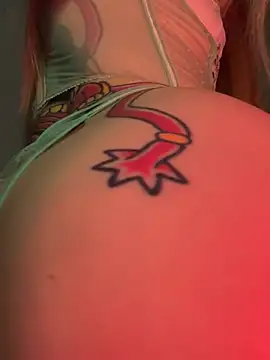 curchez  online show from 03/06/25, 12:43