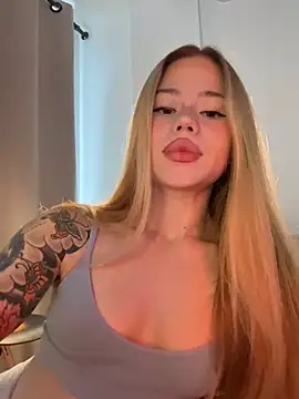 curchez  online show from 01/13/26, 08:14