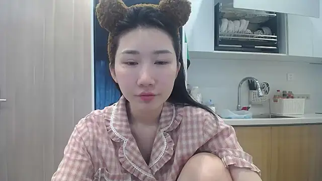 Asiagirll online show from 05/17/26, 03:04