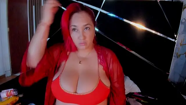 Eva MilfF online show from 12/20/25, 12:23