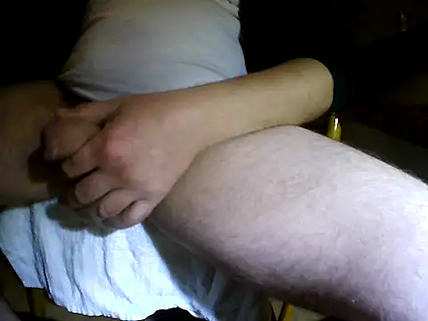 Snapshot of conradkhan chatting on 10/05/25, 10:07 conradkhan online show from 10/05/25, 10:07