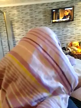 Rolandxxxr online show from 02/27/26, 01:44