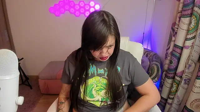 sophia grants online show from 11/28/25, 05:32