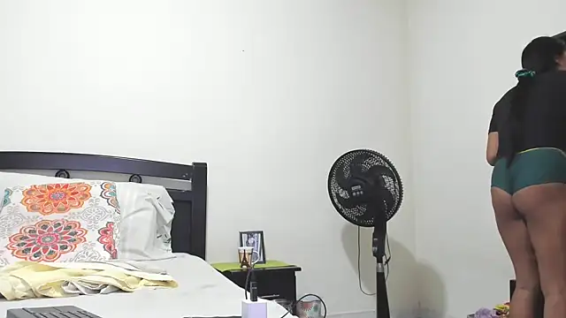 mara2020 69 online show from 02/28/25, 01:47