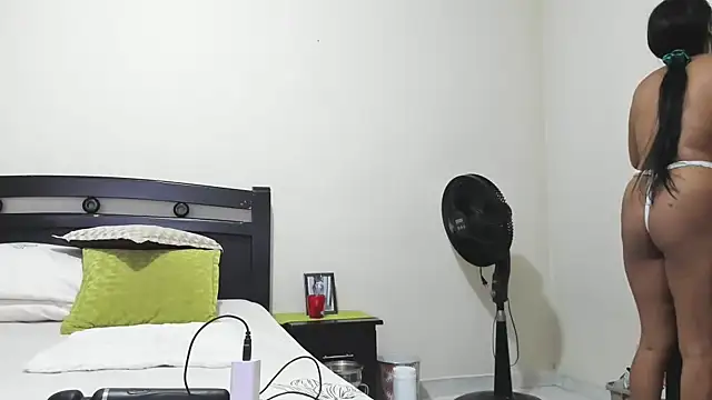 mara2020 69 online show from 03/21/25, 12:06