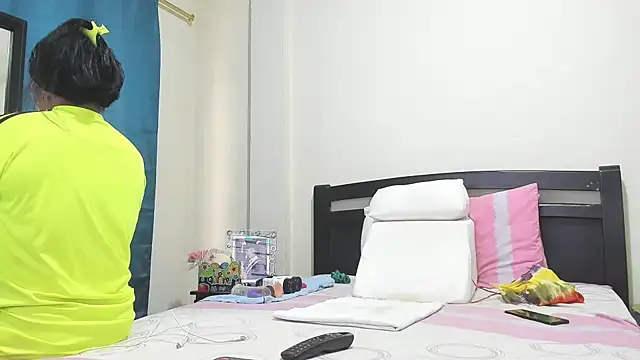 mara2020 69 online show from 09/26/25, 03:05