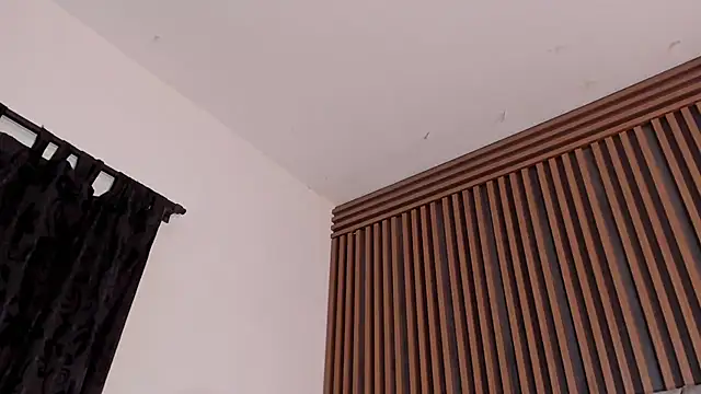 Snapshot of Hanna_Risso chatting on 01/04/25, 06:19 Hanna Risso online show from 01/04/25, 06:19