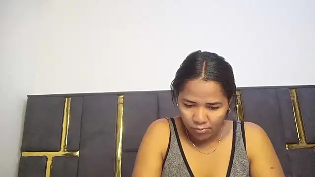 Snapshot of aleixane chatting on 05/11/26, 04:15 aleixane online show from 05/11/26, 04:15