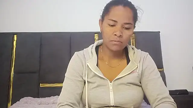 Snapshot of aleixane chatting on 05/15/26, 05:25 aleixane online show from 05/15/26, 05:25