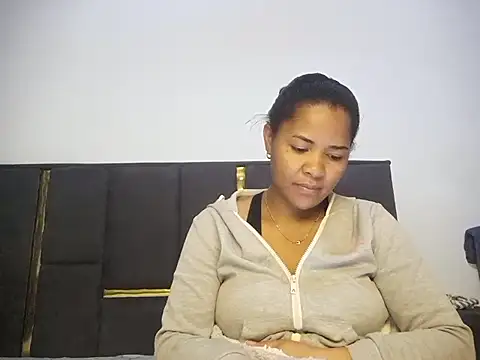 Snapshot of aleixane chatting on 07/08/26, 04:28 aleixane online show from 07/08/26, 04:28