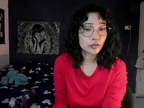 Snapshot of Mary_Rosse1 chatting on 12/28/24, 02:10 Mary Rosse1 online show from 12/28/24, 02:10