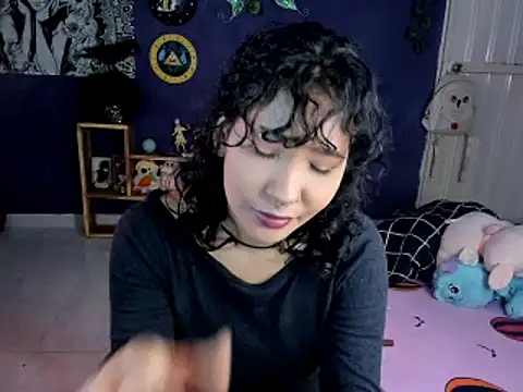 Snapshot of Mary_Rosse1 chatting on 02/18/25, 11:22 Mary Rosse1 online show from 02/18/25, 11:22