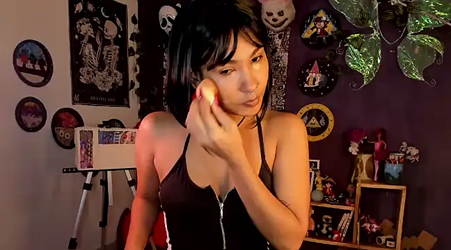 Snapshot of Mary_Rosse1 chatting on 03/15/25, 09:41 Mary Rosse1 online show from 03/15/25, 09:41