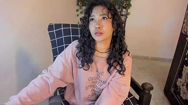 Snapshot of Mary_Rosse1 chatting on 10/13/25, 07:03 Mary Rosse1 online show from 10/13/25, 07:03