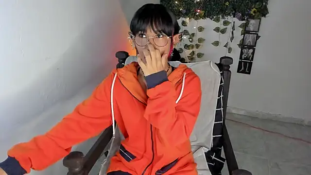 Snapshot of Mary_Rosse1 chatting on 10/16/25, 06:42 Mary Rosse1 online show from 10/16/25, 06:42