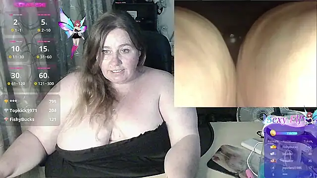 Snapshot of Iceprincess2bad4u chatting on 12/16/24, 06:16 Iceprincess2bad4u online show from 12/16/24, 06:16