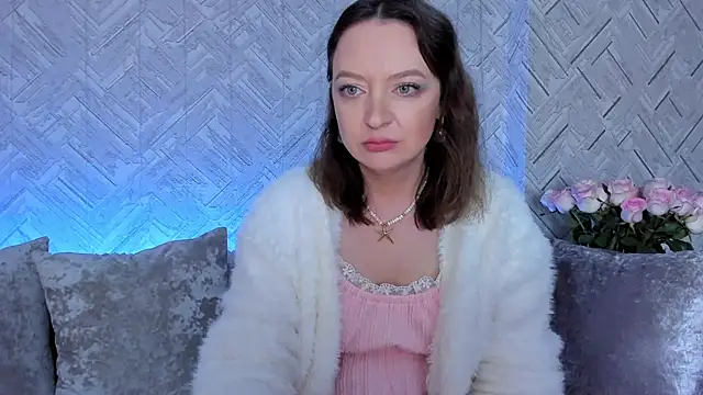 Snapshot of EvaBarsa_ chatting on 12/02/25, 02:50 EvaBarsa online show from 12/02/25, 02:50