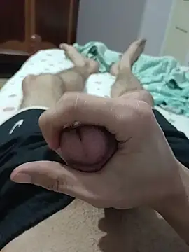 Snapshot of Prince_R9 chatting on 11/14/25, 02:10 Prince R9 online show from 11/14/25, 02:10