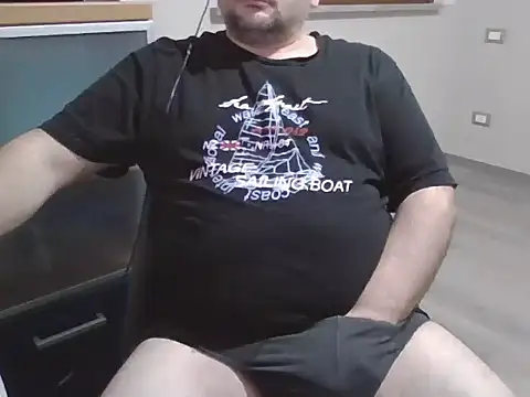 iron boy80 online show from 02/05/25, 10:22