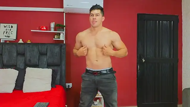 Snapshot of FelipeAndMarcello3 chatting on 01/09/25, 09:26 FelipeAndMarcello3 online show from 01/09/25, 09:26