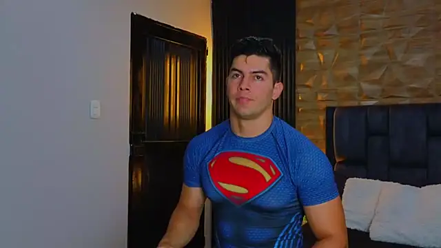 Snapshot of FelipeAndMarcello3 chatting on 02/10/25, 10:40 FelipeAndMarcello3 online show from 02/10/25, 10:40