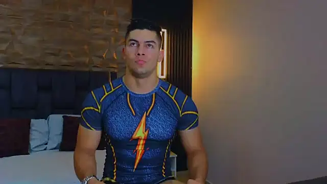 Snapshot of FelipeAndMarcello3 chatting on 02/24/25, 10:58 FelipeAndMarcello3 online show from 02/24/25, 10:58