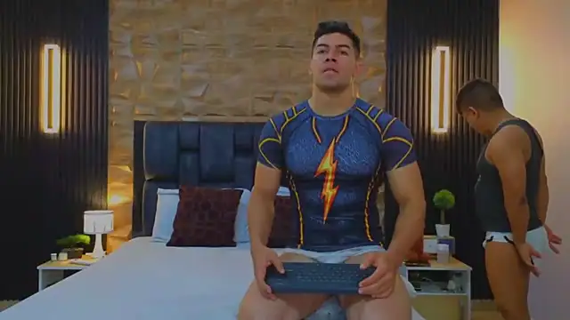 Snapshot of FelipeAndMarcello3 chatting on 03/03/25, 02:26 FelipeAndMarcello3 online show from 03/03/25, 02:26