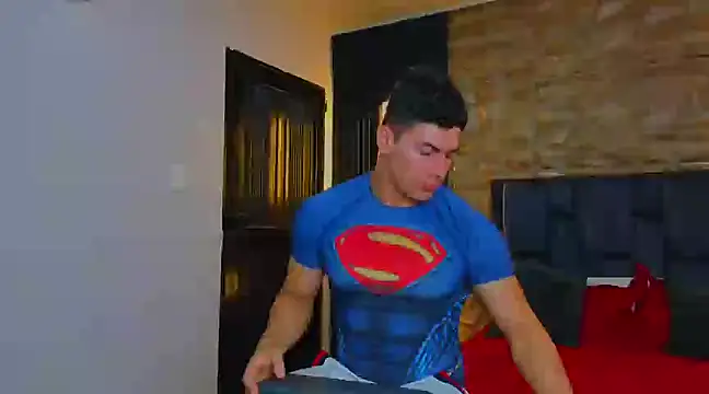 Snapshot of FelipeAndMarcello3 chatting on 03/17/25, 11:21 FelipeAndMarcello3 online show from 03/17/25, 11:21