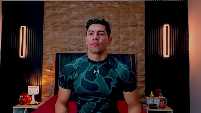 Snapshot of FelipeAndMarcello3 chatting on 10/21/25, 02:18 FelipeAndMarcello3 online show from 10/21/25, 02:18