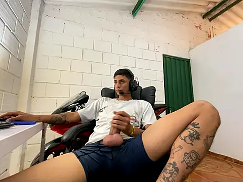 Max TheHorseDick online show from 11/09/25, 10:19