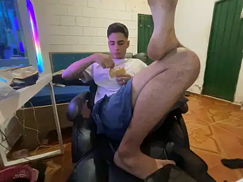 Max TheHorseDick online show from 03/18/26, 05:49